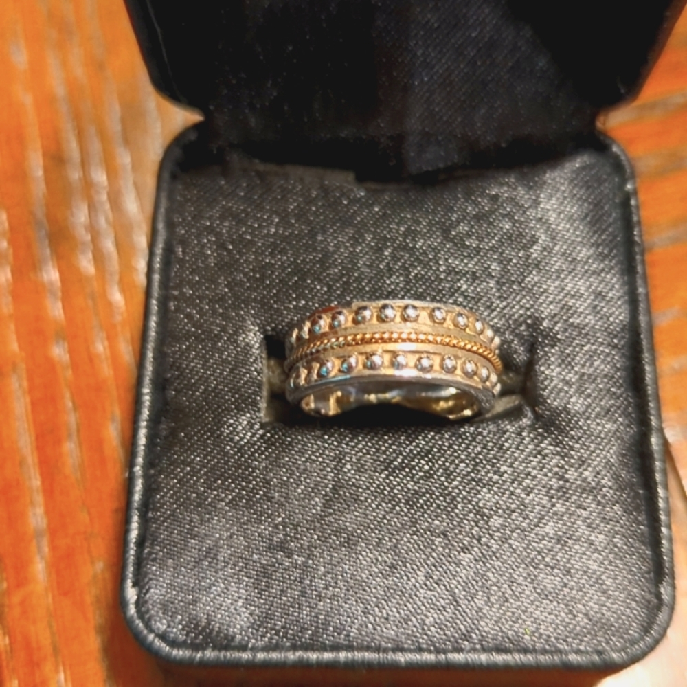 Ring